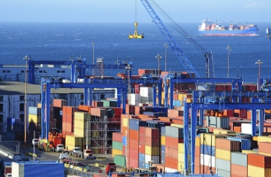 深圳貨代公司為全球客戶提供更加便捷、高效的物流解決方案