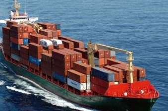 主要港口碼頭停止接受出口貨物，并將進口量減少一半