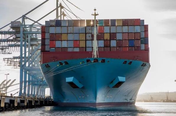 英國國際貨代行業(yè)的特點(diǎn)、挑戰(zhàn)和未來趨勢是怎樣的？