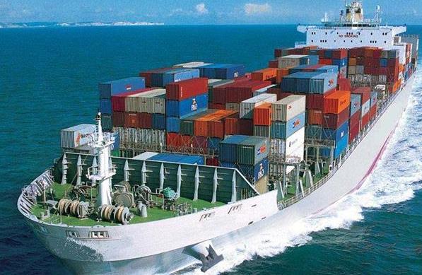 南非貨代作為連接國(guó)際貿(mào)易的紐帶，承擔(dān)著不可忽視的重要角色