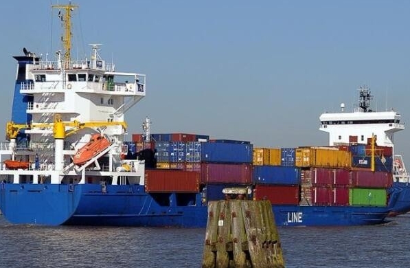 貨代行業面臨著激烈的市場競爭和日益增強的環境保護要求