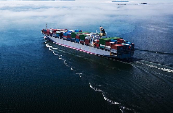 隨著市場環(huán)境的不斷變化，美國貨代行業(yè)也面臨著前所未有的挑戰(zhàn)