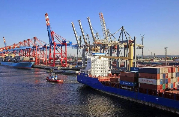 國際貨代如同貿易鏈上的隱形巨人，默默推動著全球貿易的繁榮發展