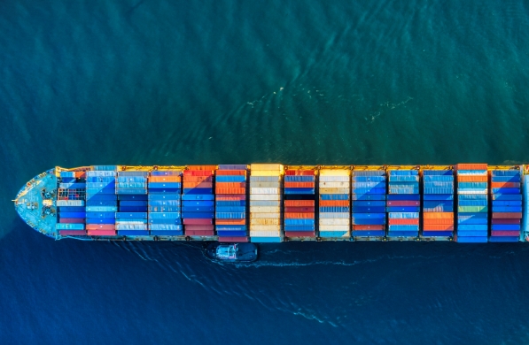 上海貨代是連接全球貿易的樞紐力量，推動著上海對外開放和經濟發展